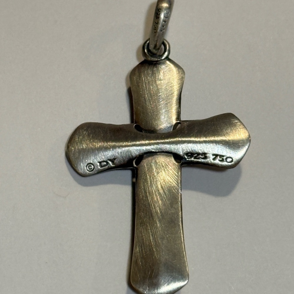 David Yurman Cross pendent with 18k gold - Picture 9 of 9